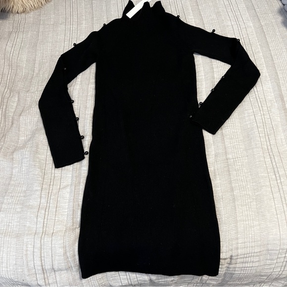 One Grey Day Ali Mini Dress in Black. SIZE SMALL - Picture 2 of 4